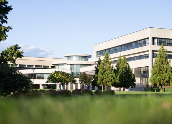 Photo of the School of Medicine building on the North Haven Campus.