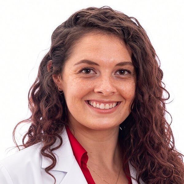 Headshot of brianna losty